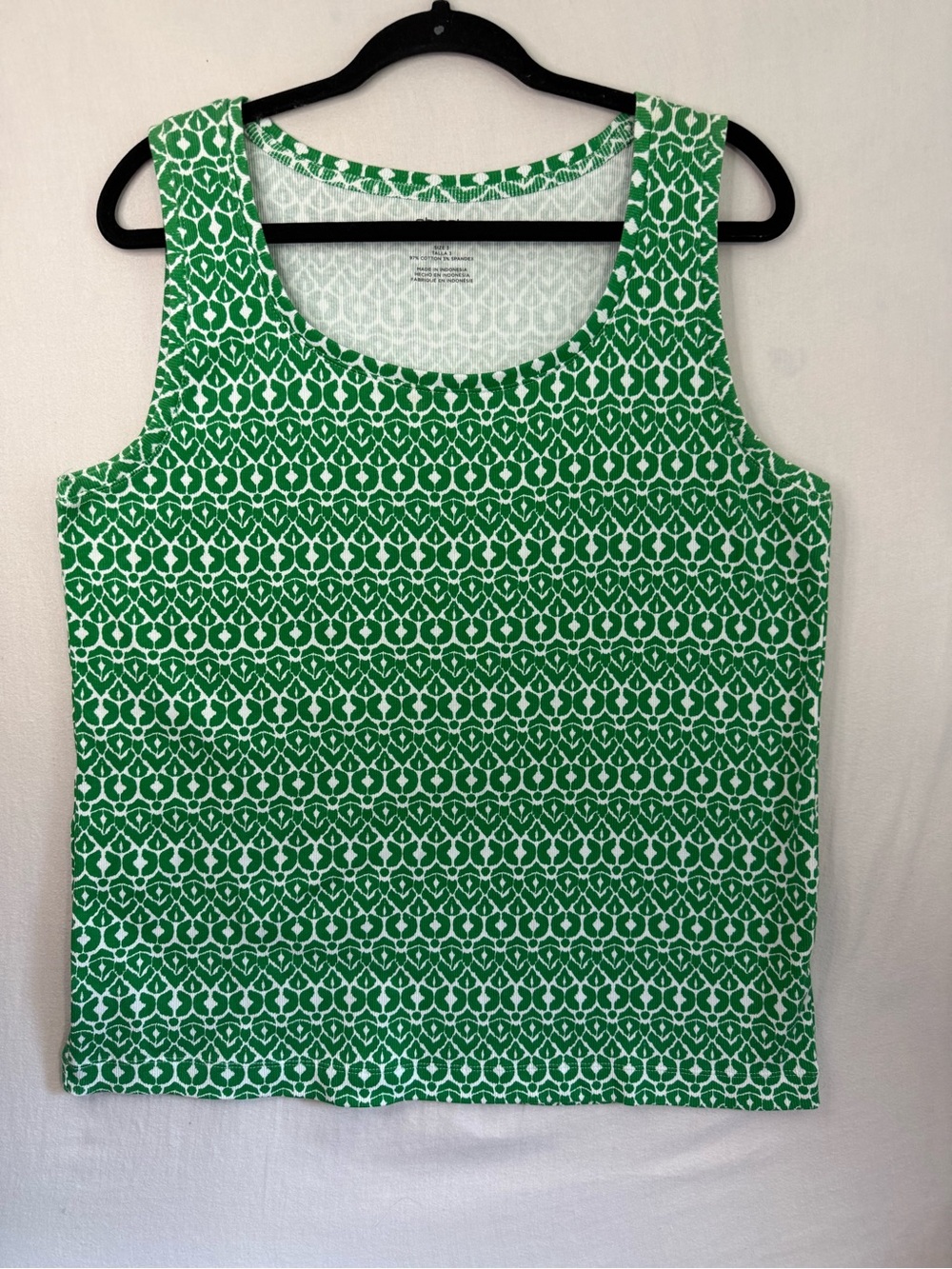 Chico's The Ultimate Tee Green and White Geometric Scoop Neck Tank Cotton XL